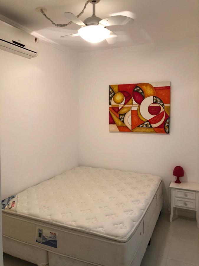 Apartamento Ubatuba Vista Para O Mar E Pe Na Areia - Praia Das Toninhas Buitenkant foto