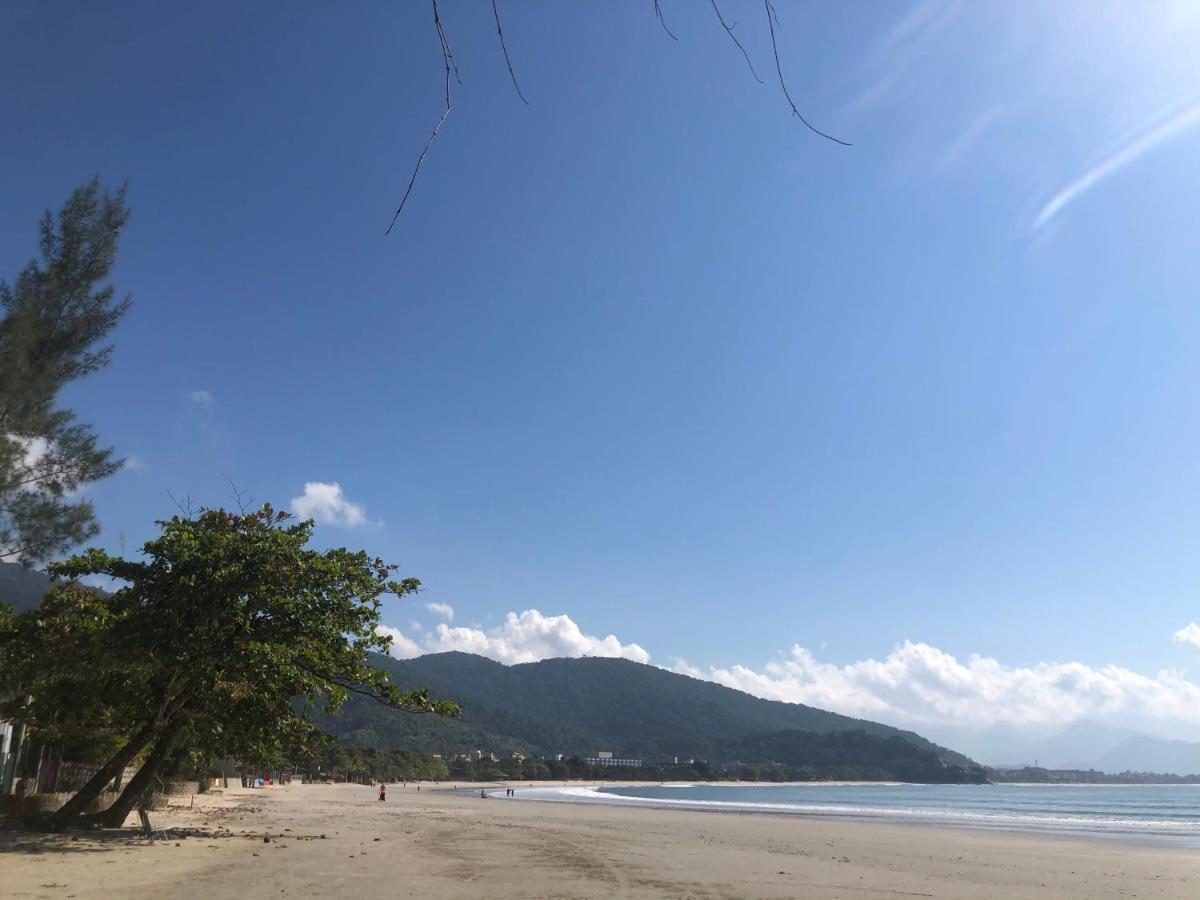 Apartamento Ubatuba Vista Para O Mar E Pe Na Areia - Praia Das Toninhas Buitenkant foto